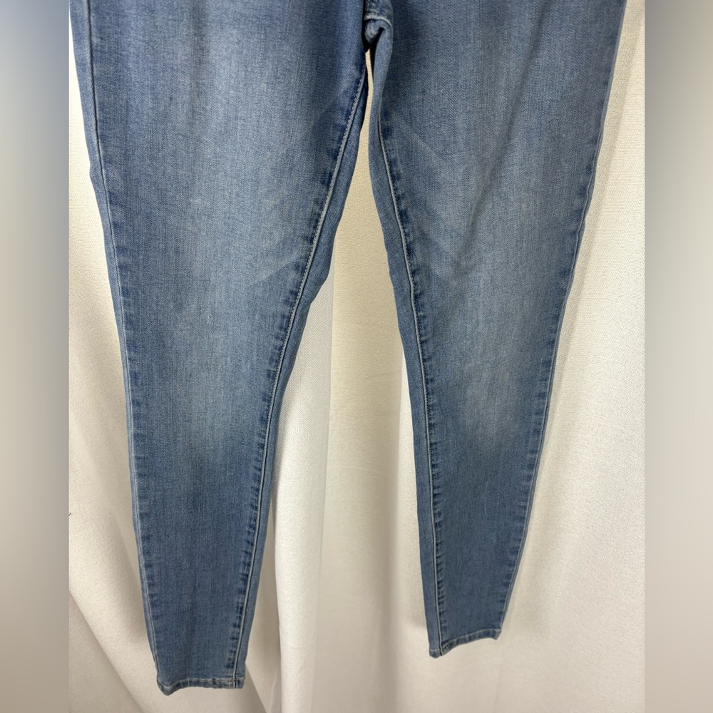 Ashley Mason High Rise Skinny Jeans Size 3 GUC 633 - Picture 3 of 10